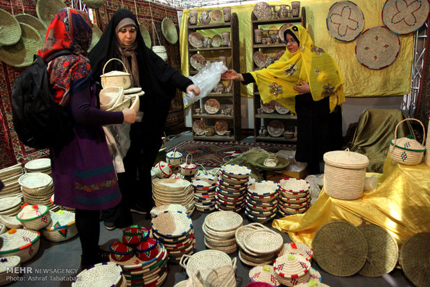 ایران میزبان ۷۰۰۰ غرفه صنایع دستی نوروزی است