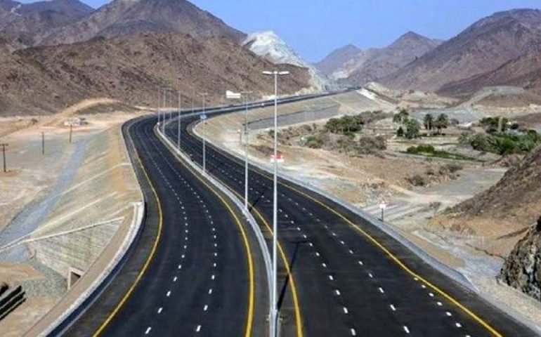 در بخش ریلی چه پروژه‌هایی امسال در دست بهره‌برداری دارید؟