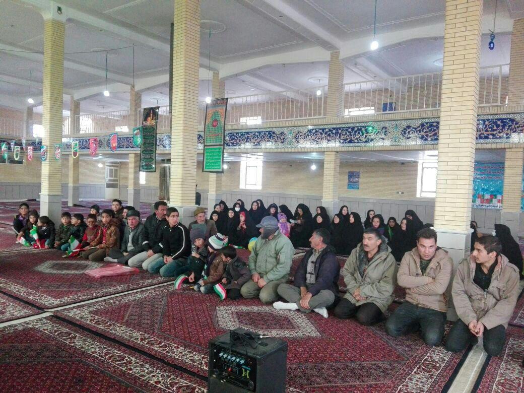حضور با شکوه مردم بازبچه در راهپیمایی 22 بهمن