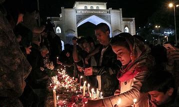 فارسی ها بر فراز قله همدلی