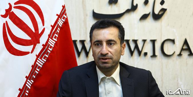 انتقاد تند نماینده اقلید از سیاست‌زدگی برخی مسؤولان/ برخی ادارات این شهرستان محل دورهمی فامیلی شده است