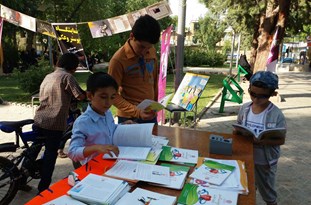 برپایی نمایشگاه پوستر و عکس «مبارزه با مواد مخدر» در اقلید