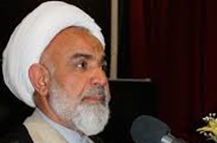 رفتارهای دوگانه نسبت به حجاب در جامعه آسیب‌شناسی شود